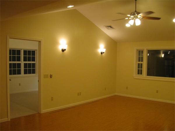 2 Ranch Lane Easthampton, MA 01027 - Photo 5 of 23 Gallery Image 5
