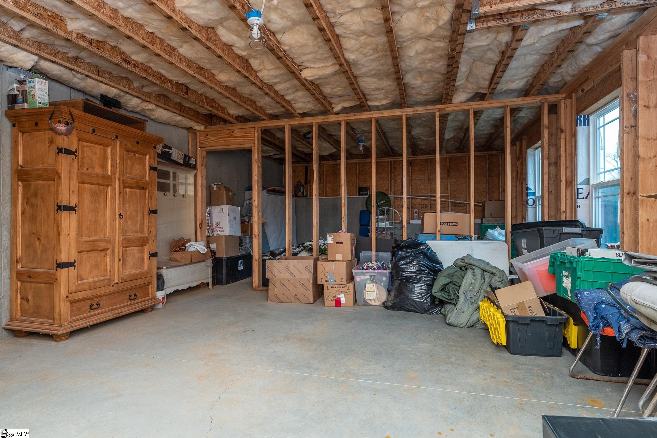 436 Riverdale Road Simpsonville, SC 29680 - Photo 9 of 36 Gallery Image 9