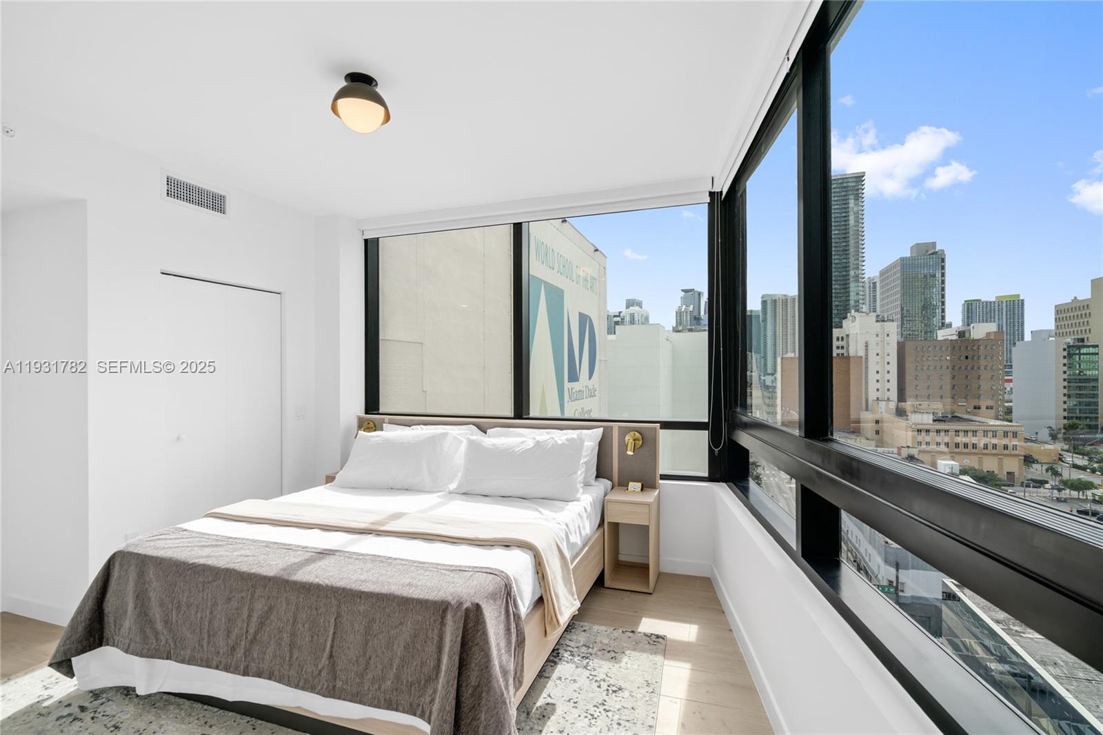 225 North Miami Avenue, Unit 1012 Miami, FL 33128 - Photo 27 of 34