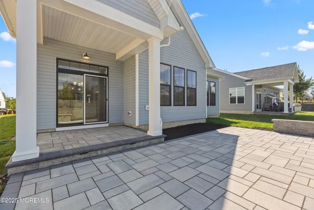 $900,000 | 38 Sofia Drive, Manalapan, NJ 07726