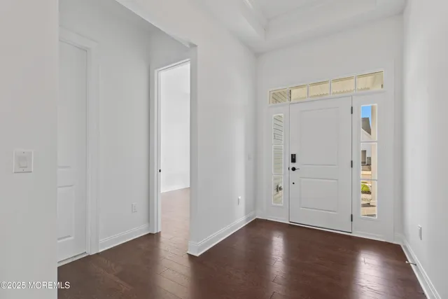 $900,000 | 38 Sofia Drive, Manalapan, NJ 07726