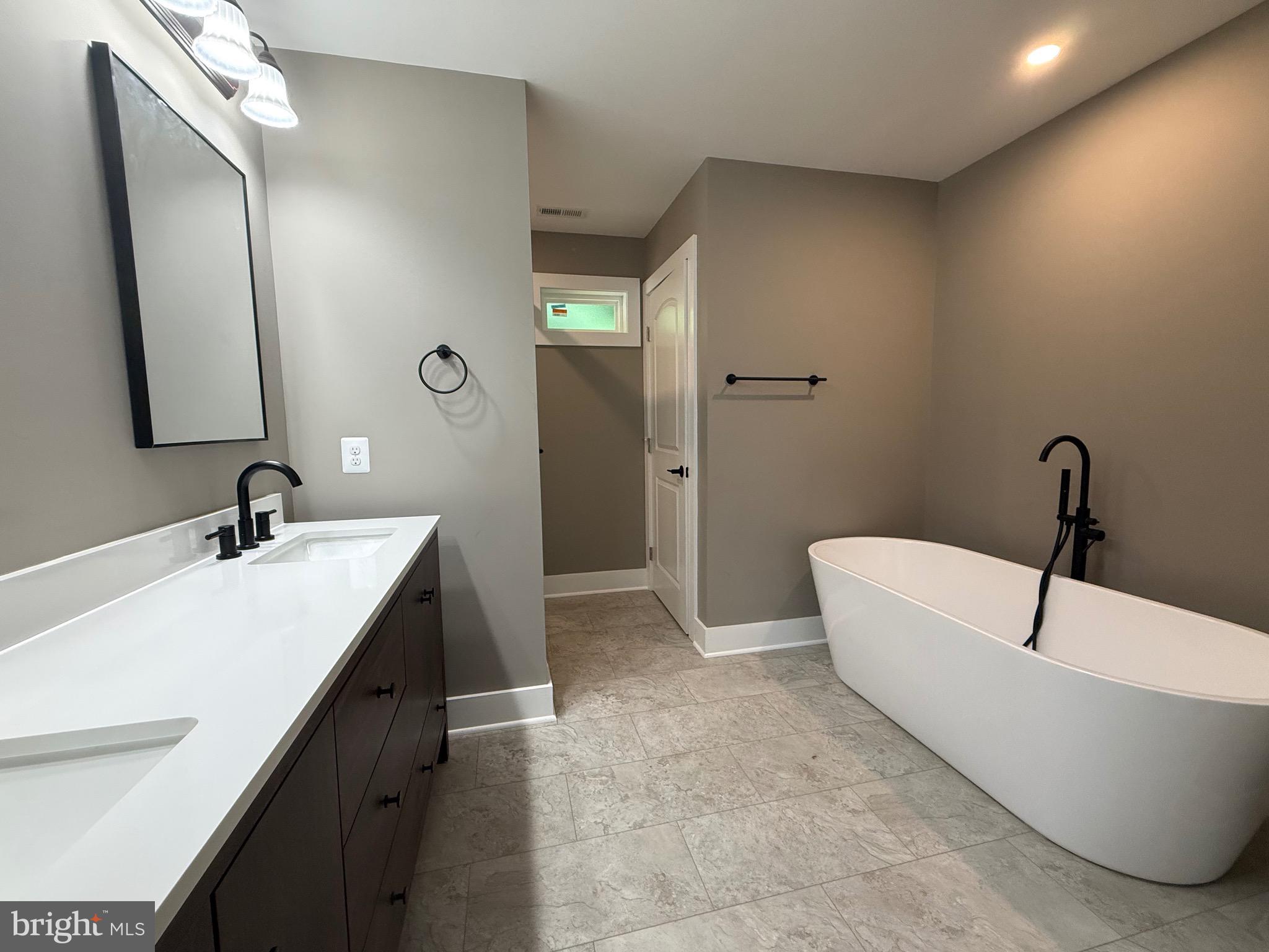48236 Beachville Road St. Inigoes, MD 20684 - Photo 12 of 17