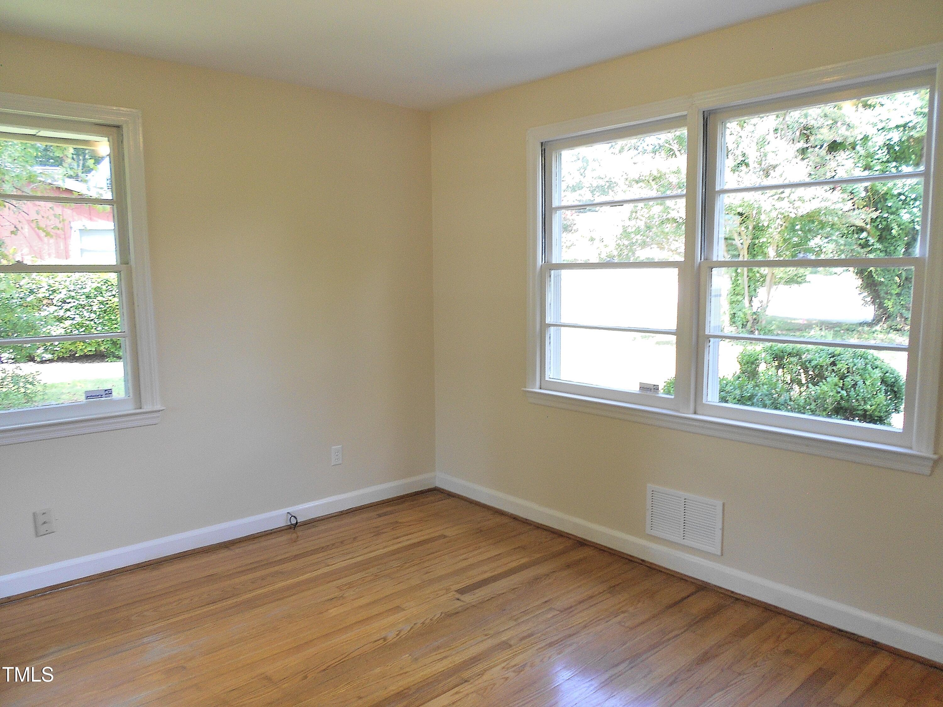710 Graham Street Raleigh, NC 27605 - Photo 13 of 21 DSCN9426