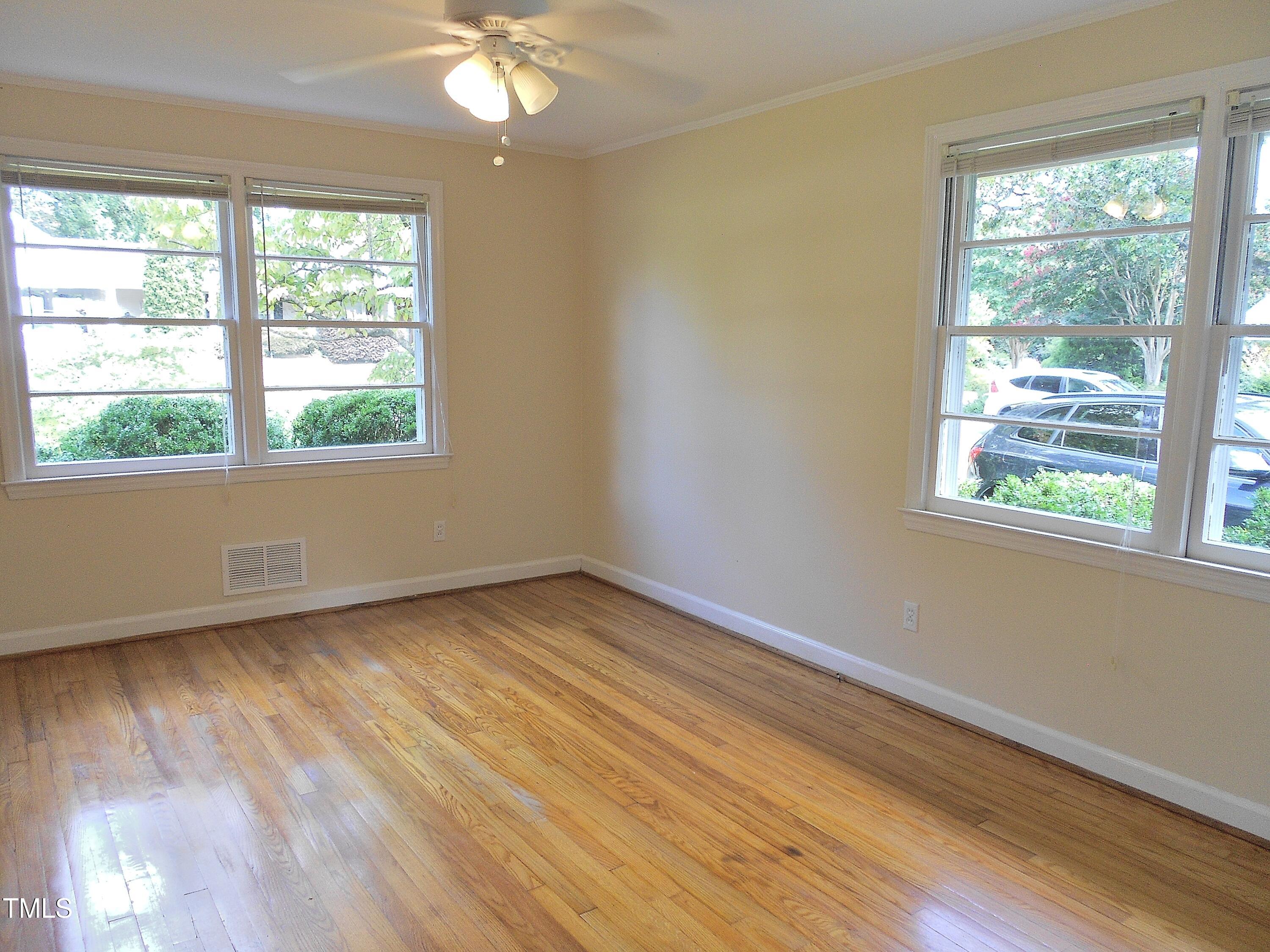 710 Graham Street Raleigh, NC 27605 - Photo 14 of 21 DSCN9429