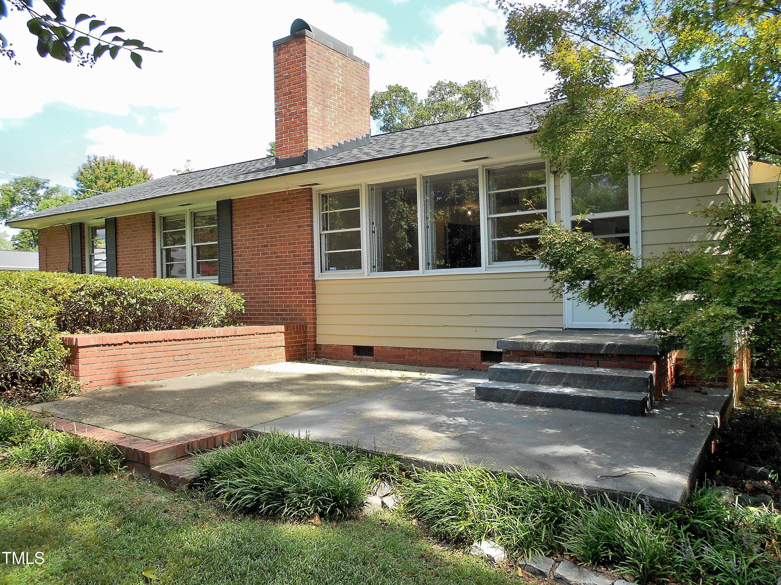 710 Graham Street Raleigh, NC 27605 - Photo 19 of 21 DSCN9431