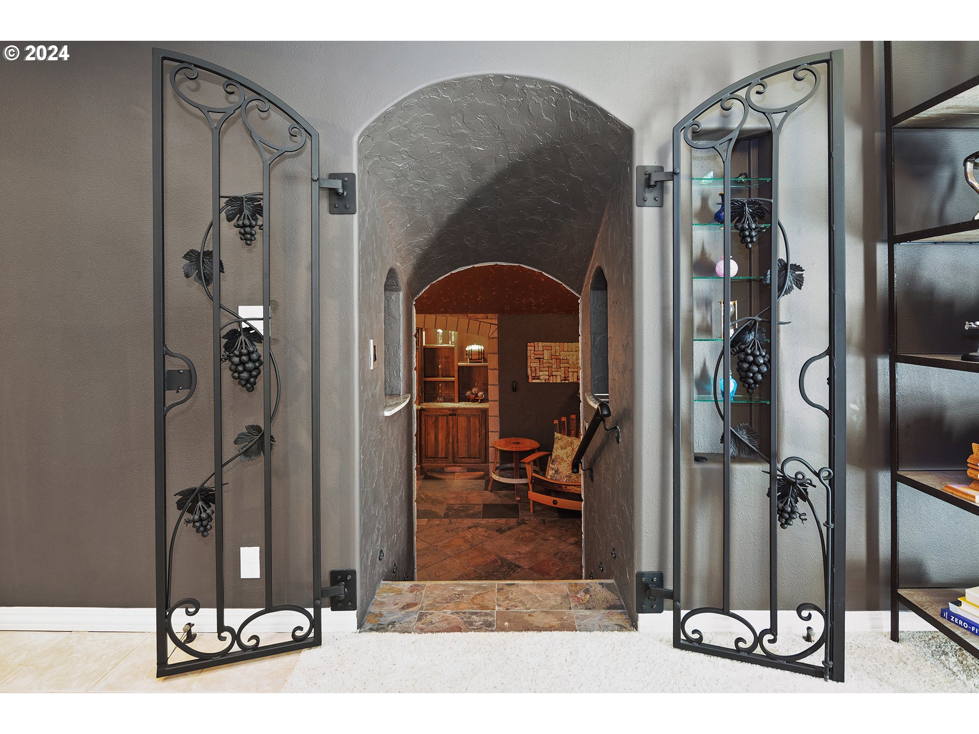 13867 Southwest Benchview Terrace Portland, OR 97223 - Photo 41 of 48