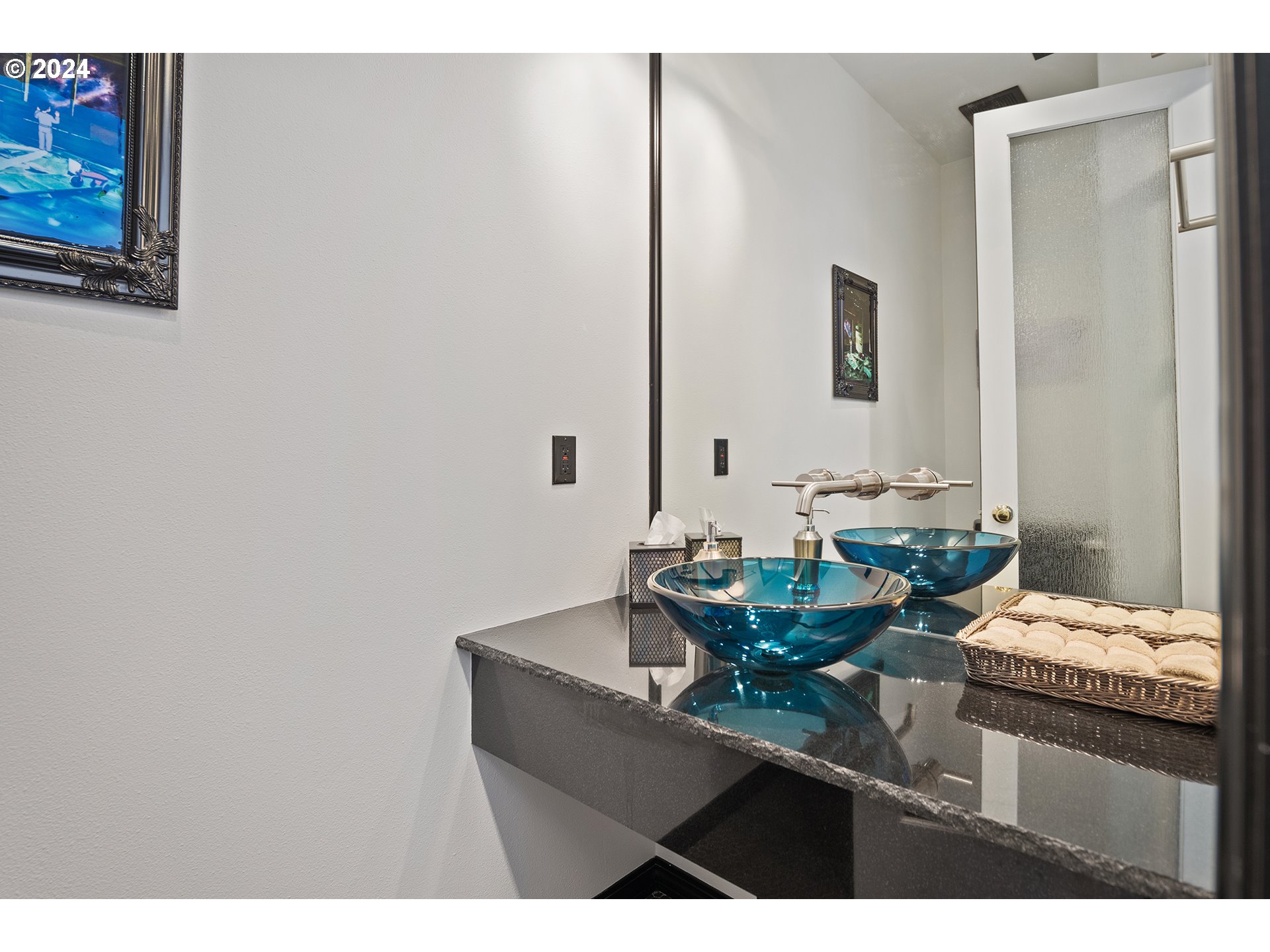 13867 Southwest Benchview Terrace Portland, OR 97223 - Photo 6 of 48