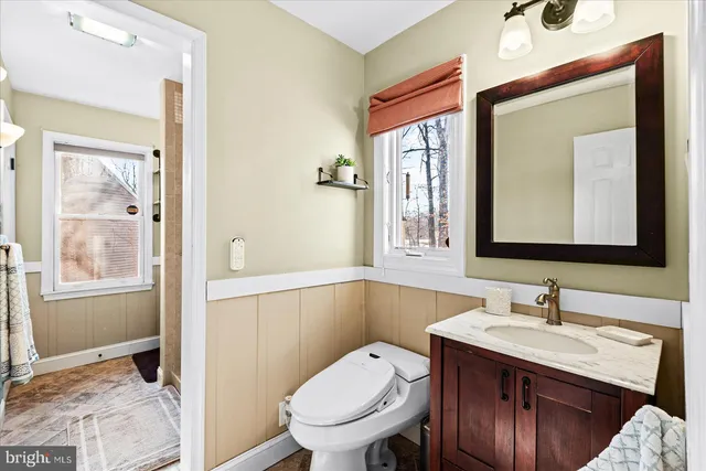 $594,000 | 15461 Golf Club Drive, Dumfries, VA 22025