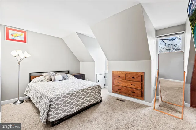 $594,000 | 15461 Golf Club Drive, Dumfries, VA 22025