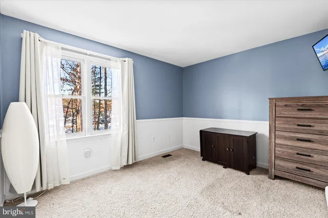 $594,000 | 15461 Golf Club Drive, Dumfries, VA 22025