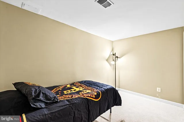 $594,000 | 15461 Golf Club Drive, Dumfries, VA 22025