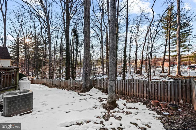 $594,000 | 15461 Golf Club Drive, Dumfries, VA 22025