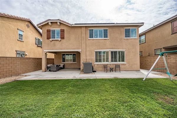 $759,900 | 7982 Sea Salt Avenue, Fontana, CA 92336