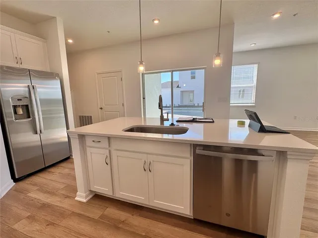 $2,195 | 301 Platform Lane, DeBary, FL 32713