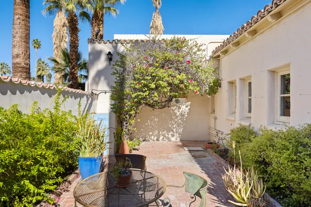 $3,395,000 | 1050 North Cahuilla Road, Palm Springs, CA 92262