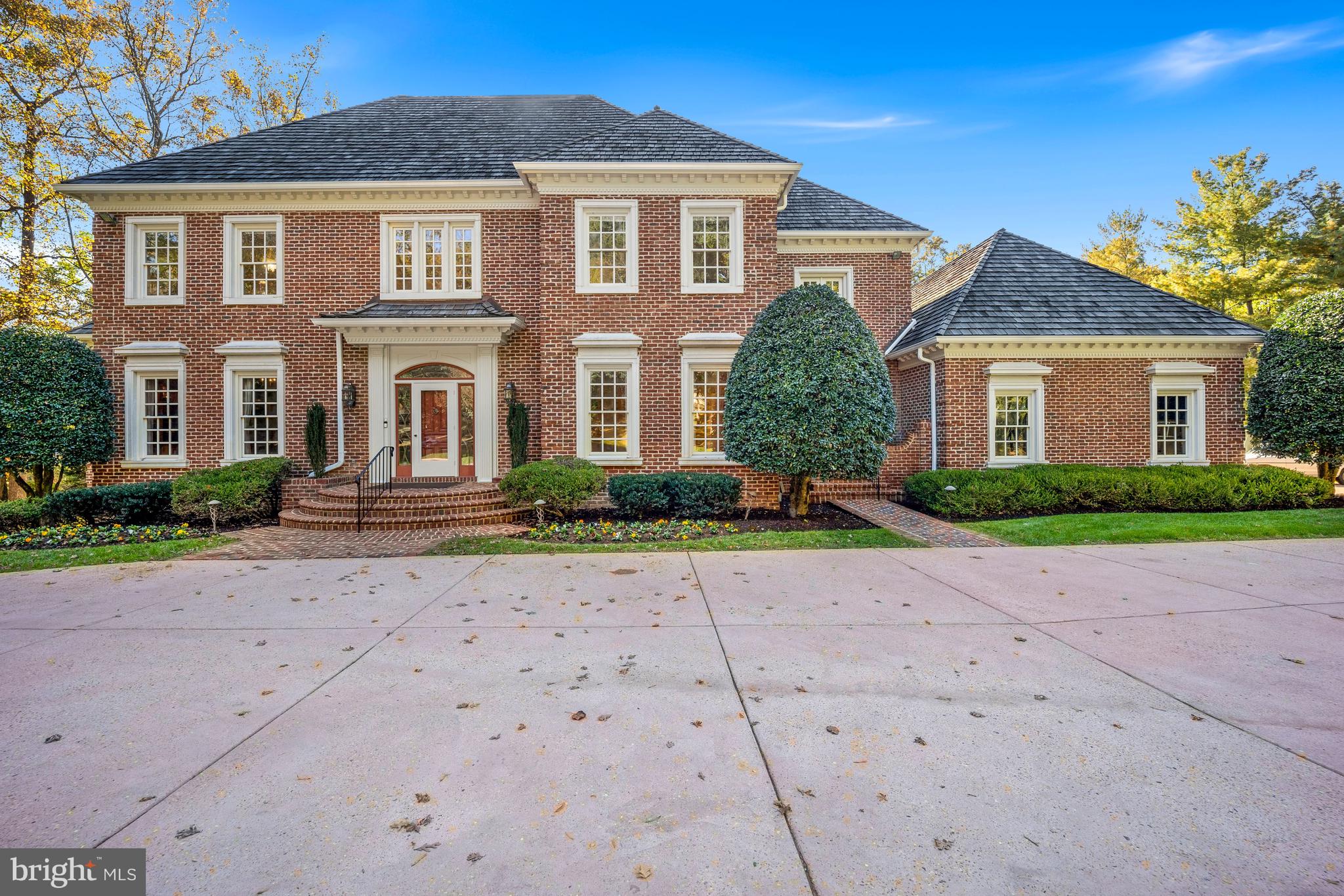 8801 Belmart Road Potomac, MD 20854 - Photo 3 of 15 Tour Photo