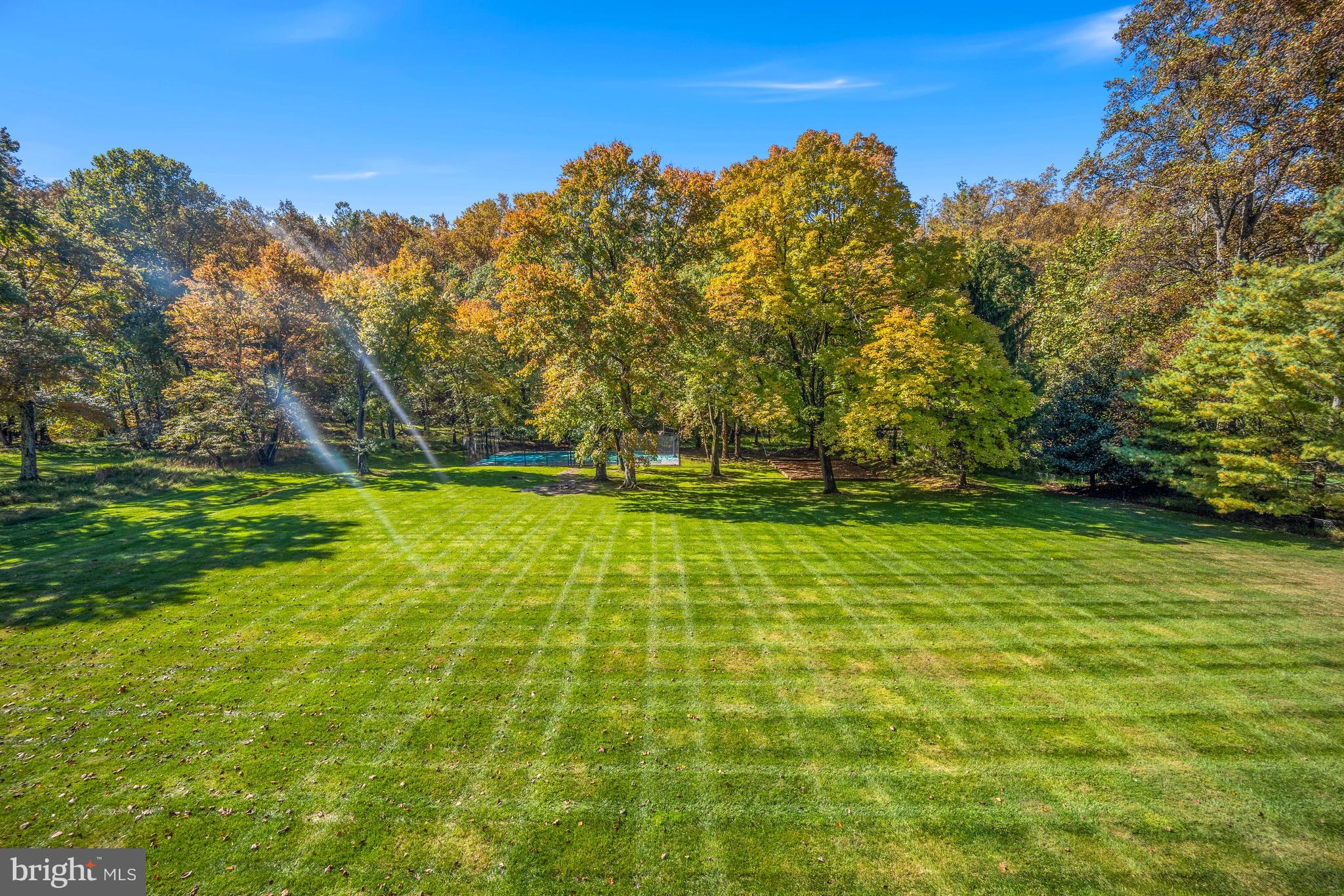 8801 Belmart Road Potomac, MD 20854 - Photo 6 of 15 Tour Photo