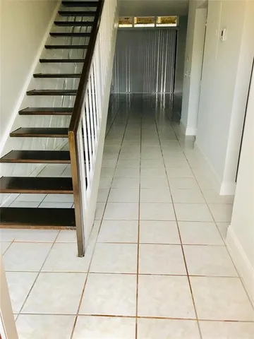 $2,650 | 1640 West Golfview Drive, Pembroke Pines, FL 33026