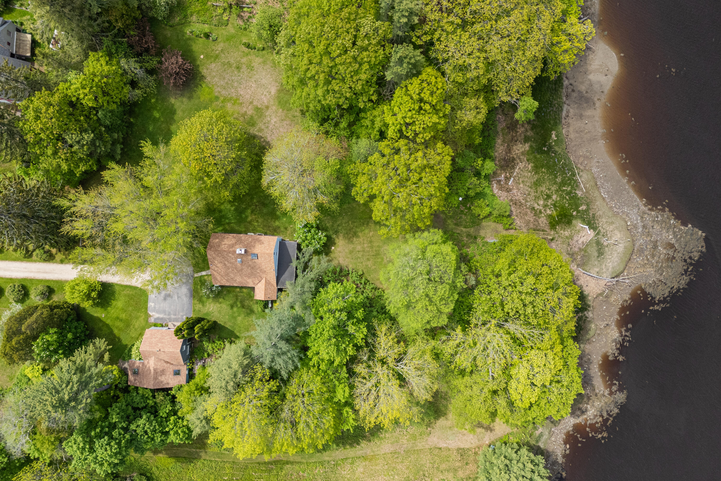 16 Oak Street Kennebunkport, ME 04046 - Photo 8 of 68 DJI_20250529103605_0208_D