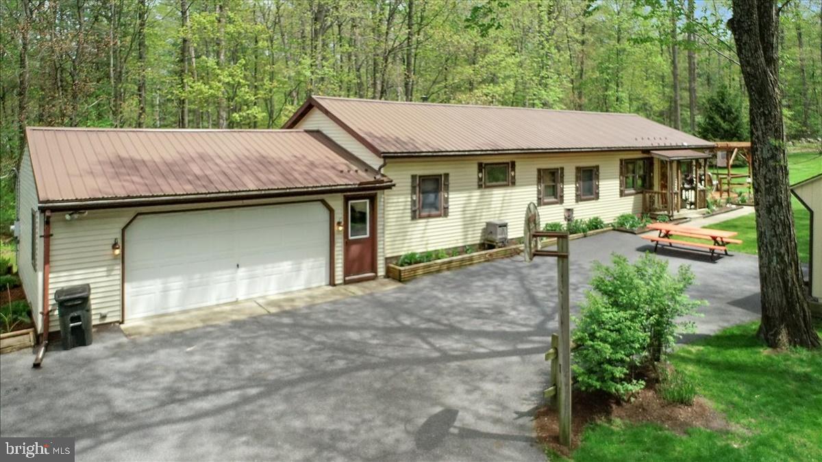 588 Smokestown Road Denver, PA 17517 - Photo 2 of 30 V2