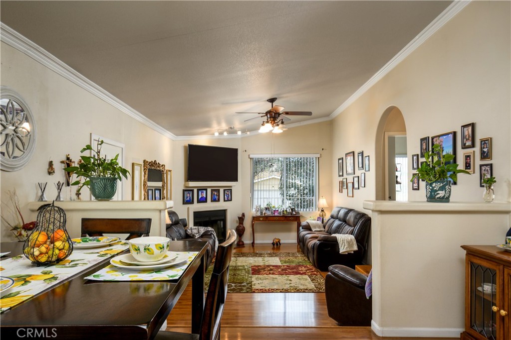 802 Roadrunner Way Perris, CA 92570 - Photo 11 of 28