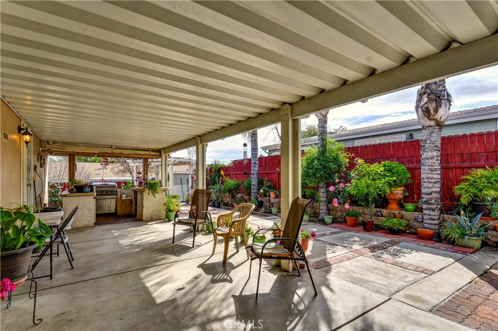 802 Roadrunner Way Perris, CA 92570 - Photo 27 of 28