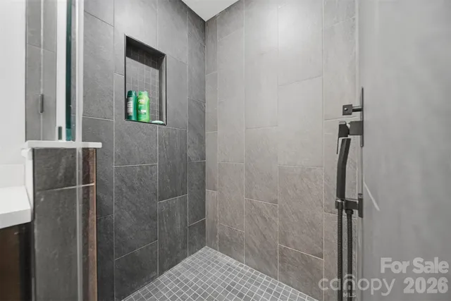 $489,000 | 1002 South Brady Avenue, Newton, NC 28658