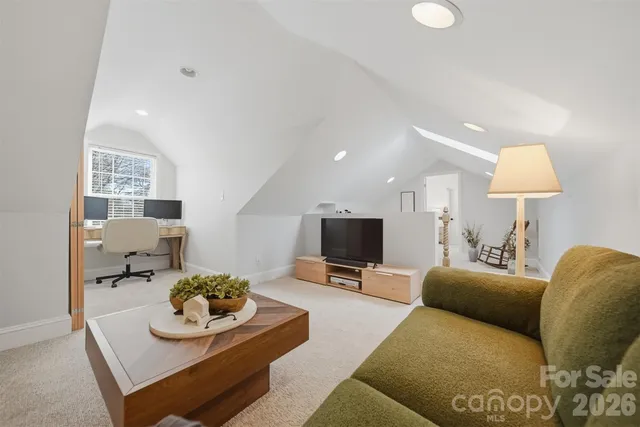 $489,000 | 1002 South Brady Avenue, Newton, NC 28658