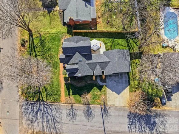 $459,000 | 1002 South Brady Avenue, Newton, NC 28658