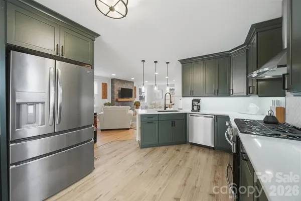 $459,000 | 1002 South Brady Avenue, Newton, NC 28658