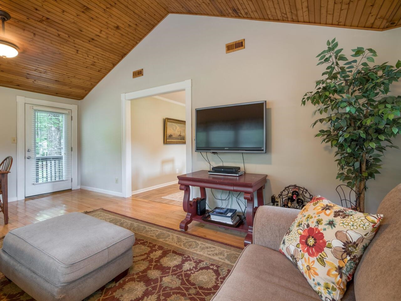 1901 Torredge Road Durham, NC 27712 - Photo 7 of 31 Photo 7