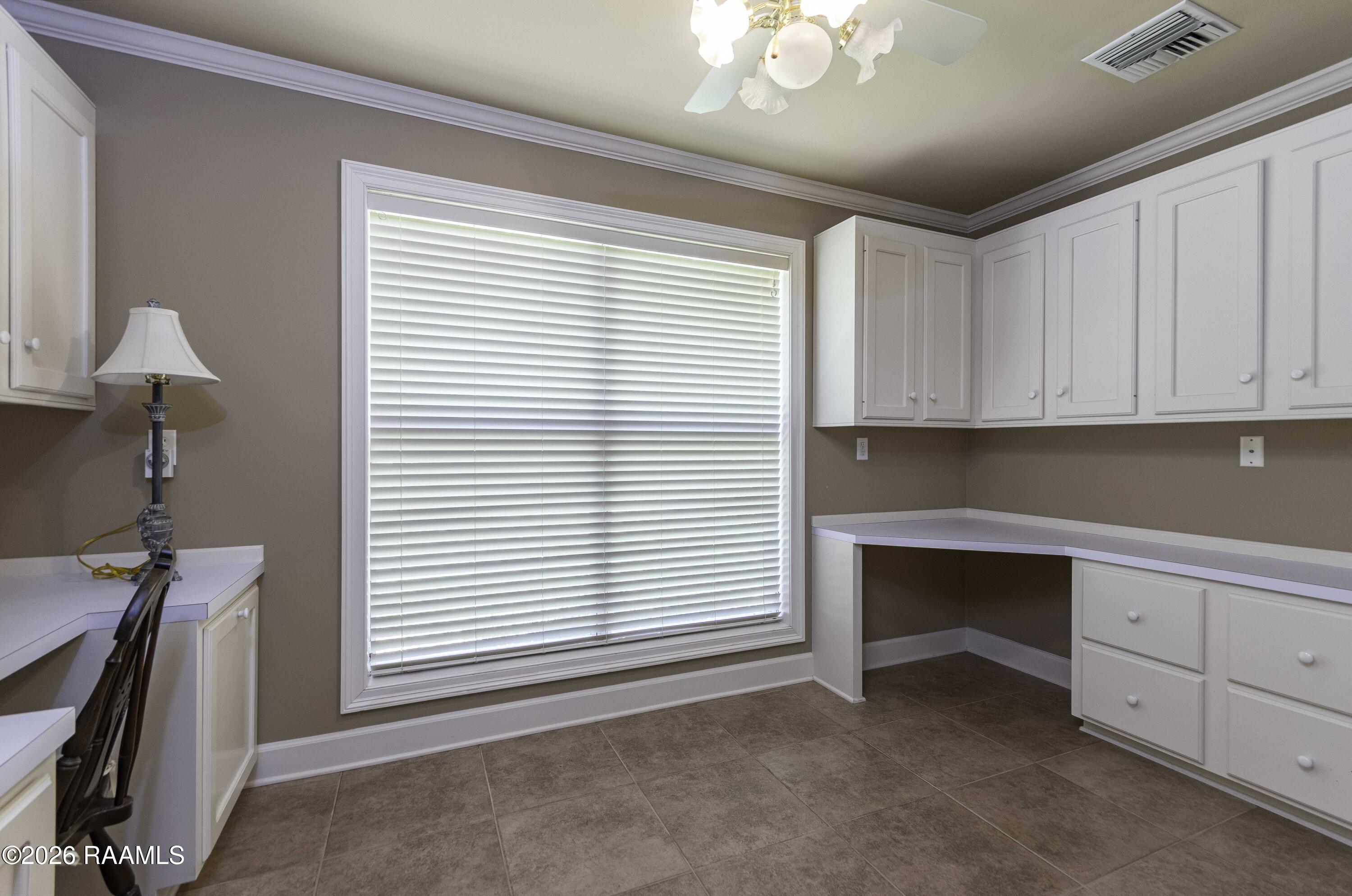 2014 Old Jeanerette Road New Iberia, LA 70563 - Photo 25 of 35 Craft Room 1