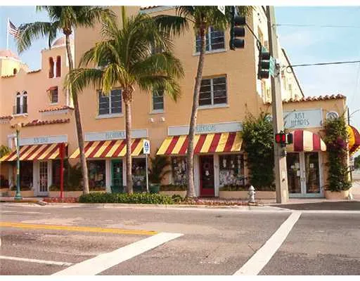 $1,800 | 4510 Northwest 2nd Street, Unit A, Delray Beach, FL 33445
