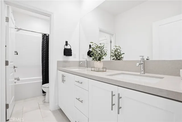 $1,999,000 | 135 Medano Street, Rancho Mission Viejo, CA 92694