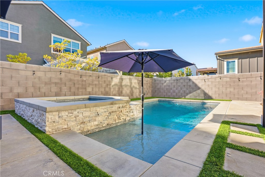 135 Medano Street Rancho Mission Viejo, CA 92694 - Photo 41 of 67 Backyard Pool and Spa
