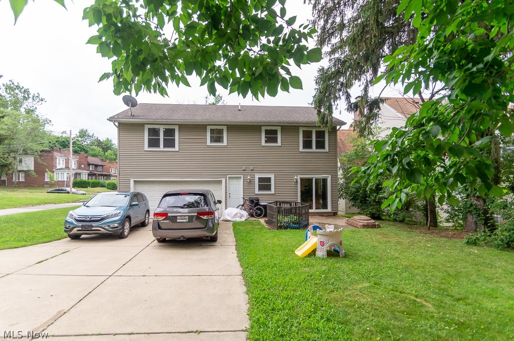 1609 Ivydale Road Cleveland, OH 44118 - Photo 30 of 32