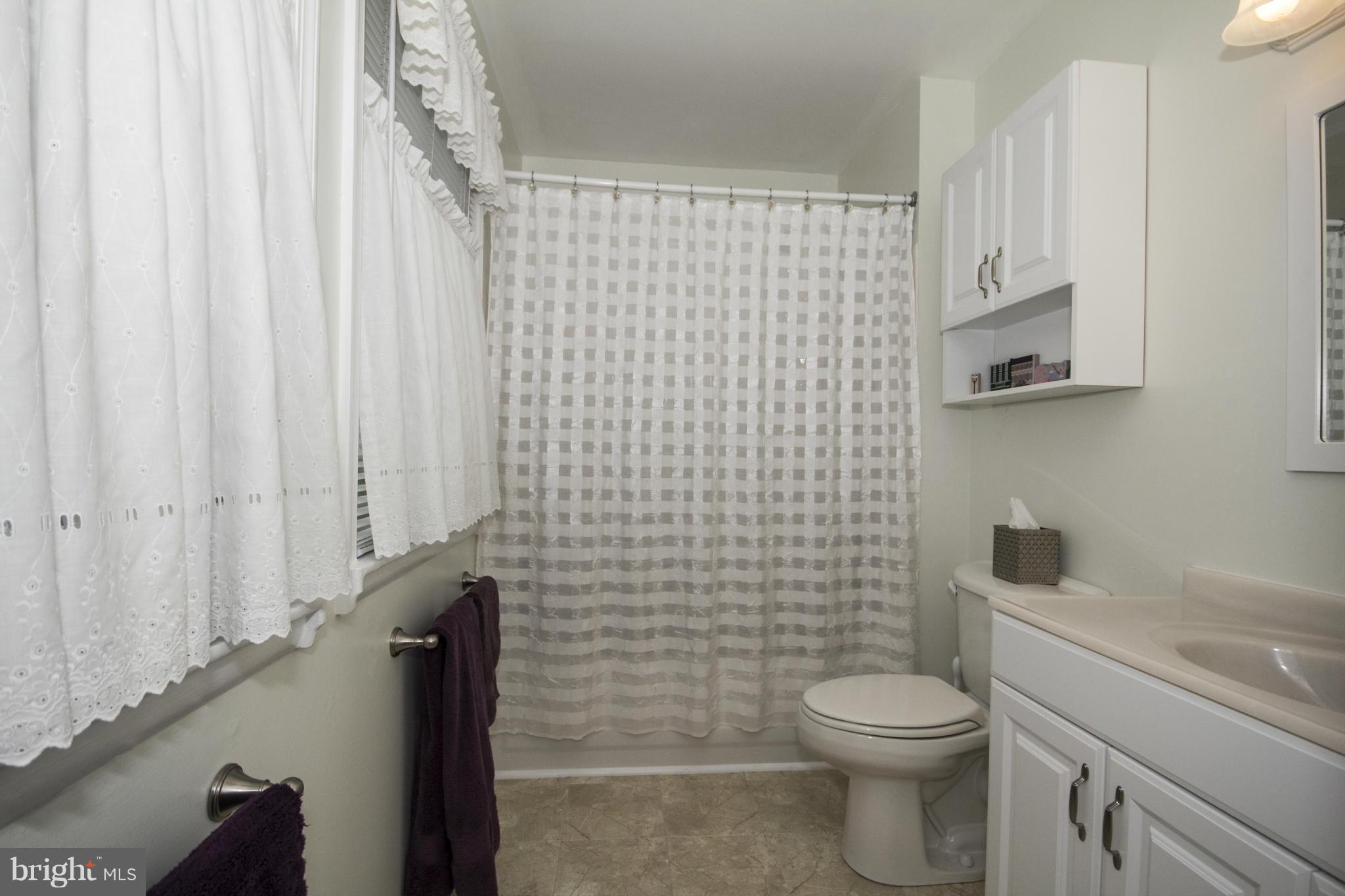 9481 Farewell Road Columbia, MD 21045 - Photo 18 of 26 Remodeled bath