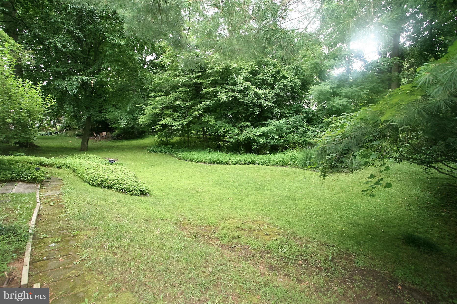 9481 Farewell Road Columbia, MD 21045 - Photo 24 of 26 Lush, private back yard