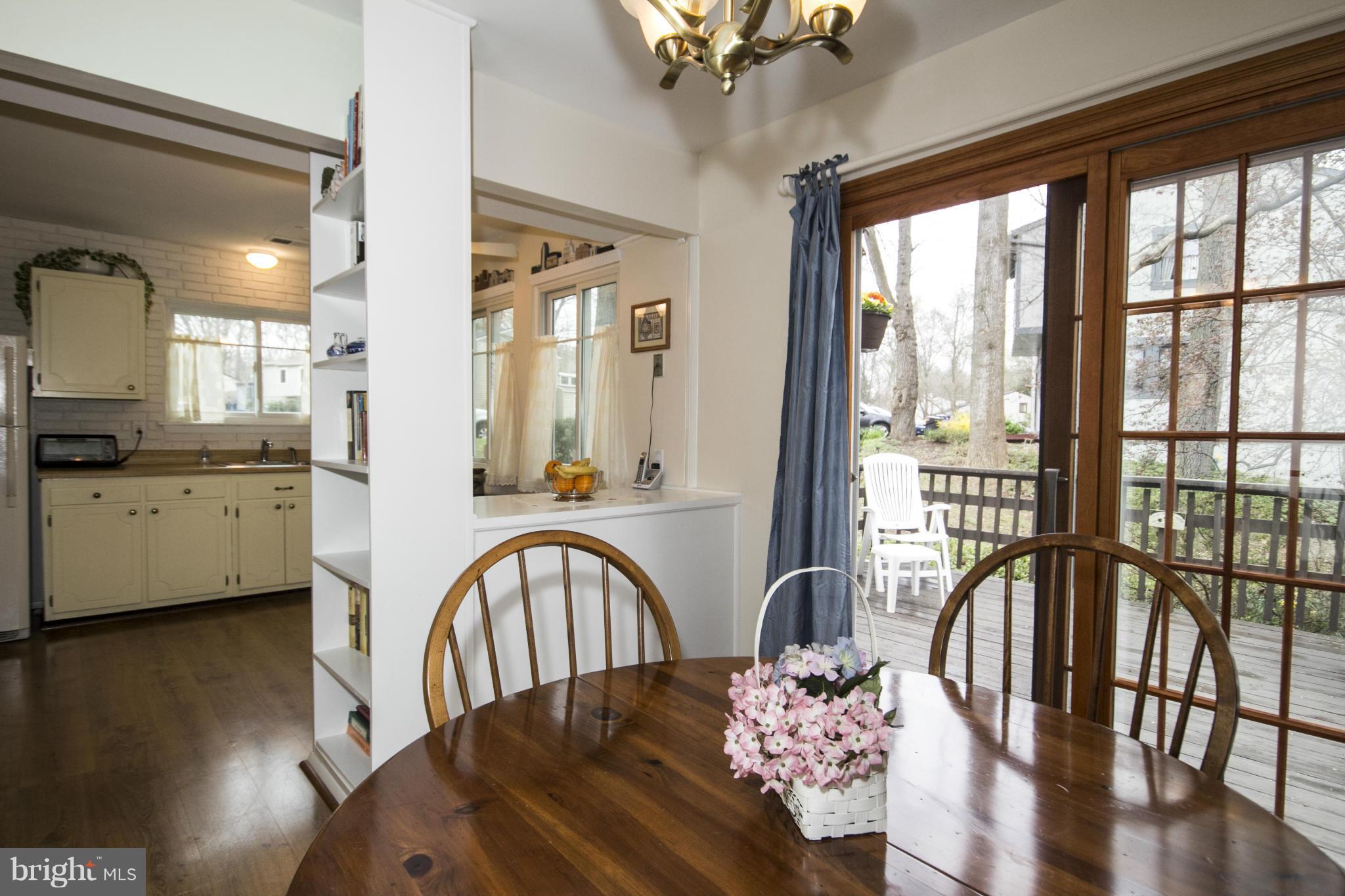 9481 Farewell Road Columbia, MD 21045 - Photo 8 of 26 Dining Room with Pella slider