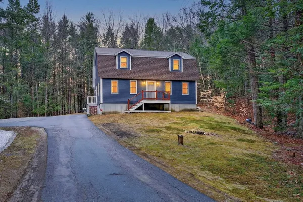$599,900 | 6 Fox Ridge Road, Epping, NH 03042
