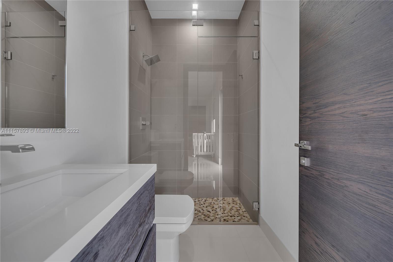 Westchester Miami, FL 33165 - Photo 34 of 84