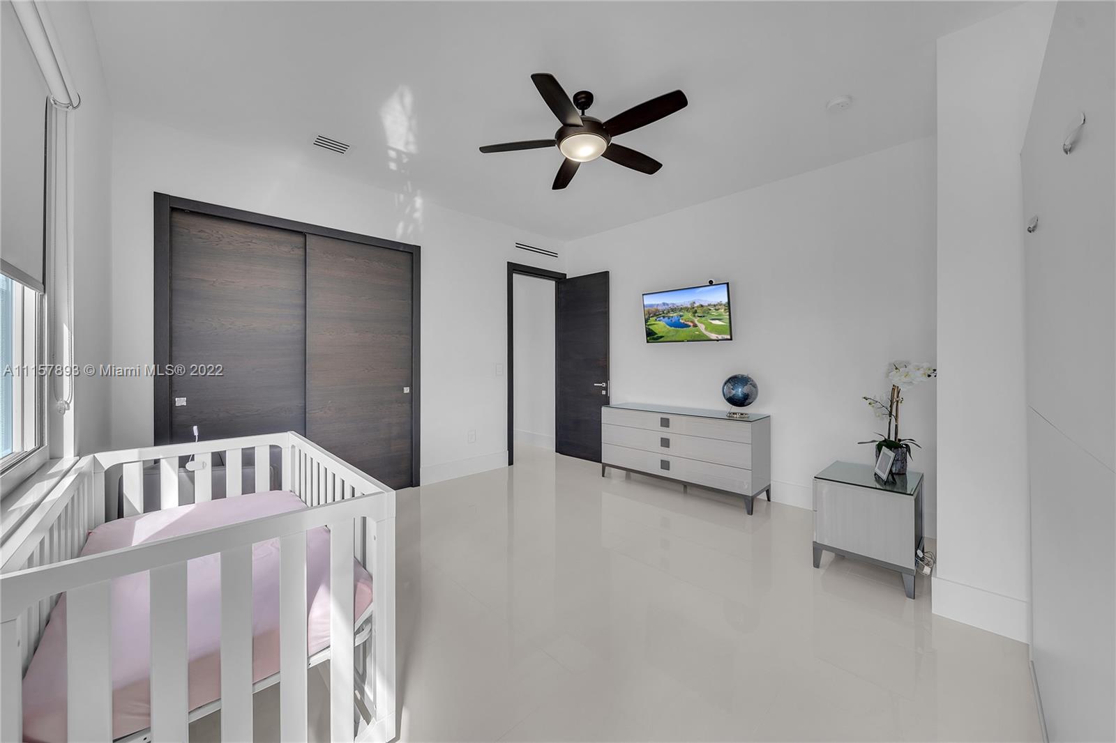 Westchester Miami, FL 33165 - Photo 35 of 84