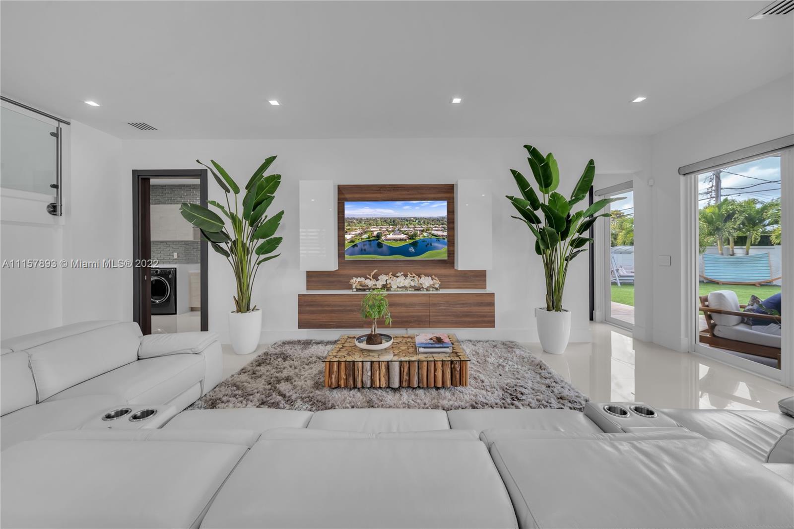 Westchester Miami, FL 33165 - Photo 42 of 84