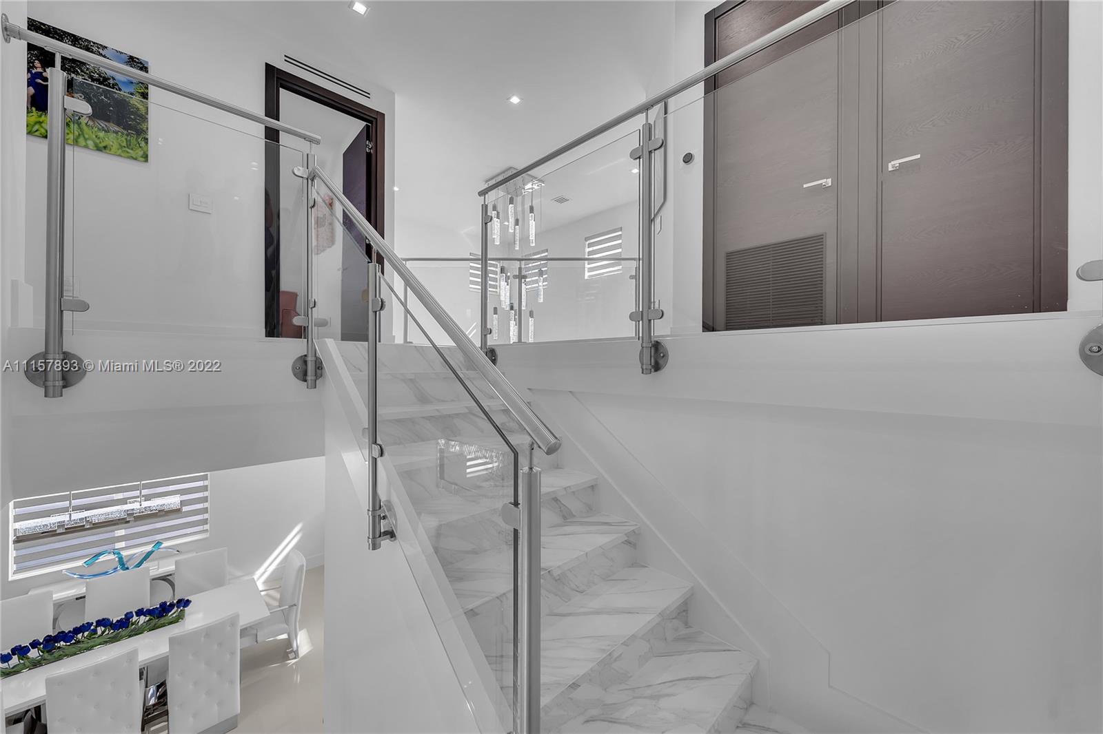 Westchester Miami, FL 33165 - Photo 48 of 84