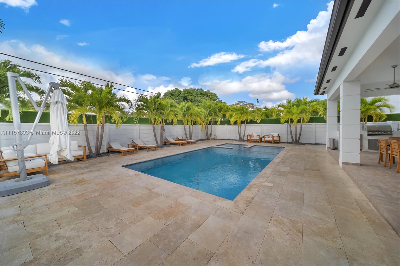 Westchester Miami, FL 33165 - Photo 82 of 84