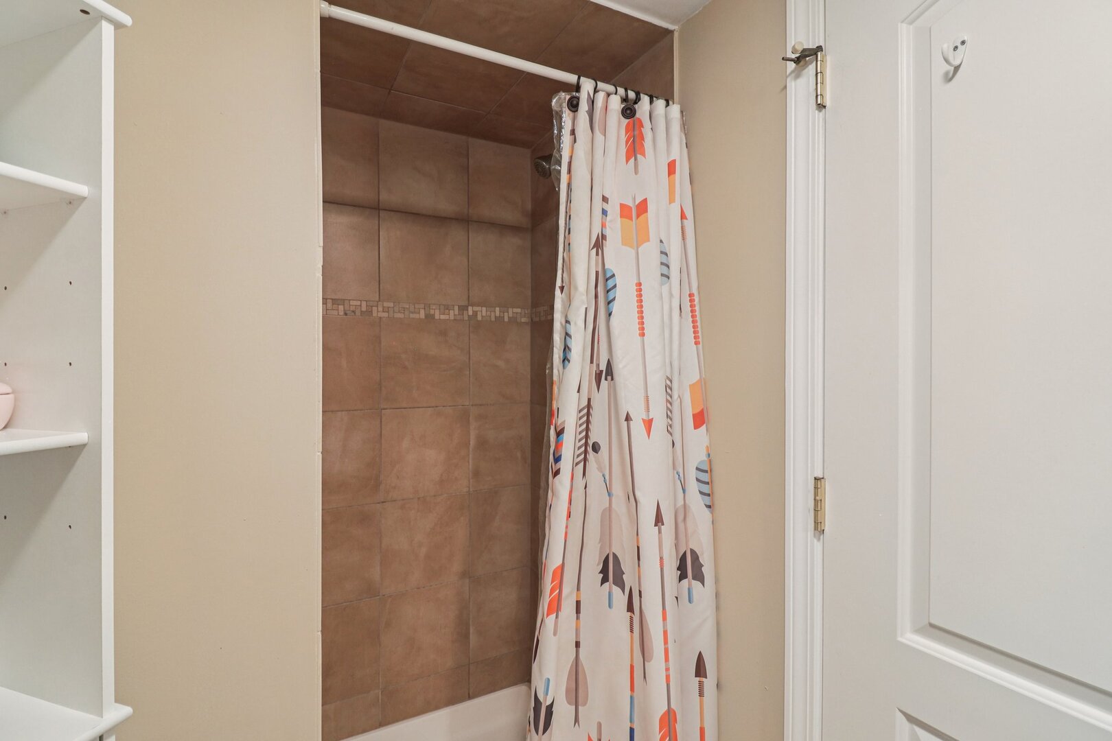 8318 Gross Point Road Morton Grove, IL 60053 - Photo 19 of 45 Gallery Image 19