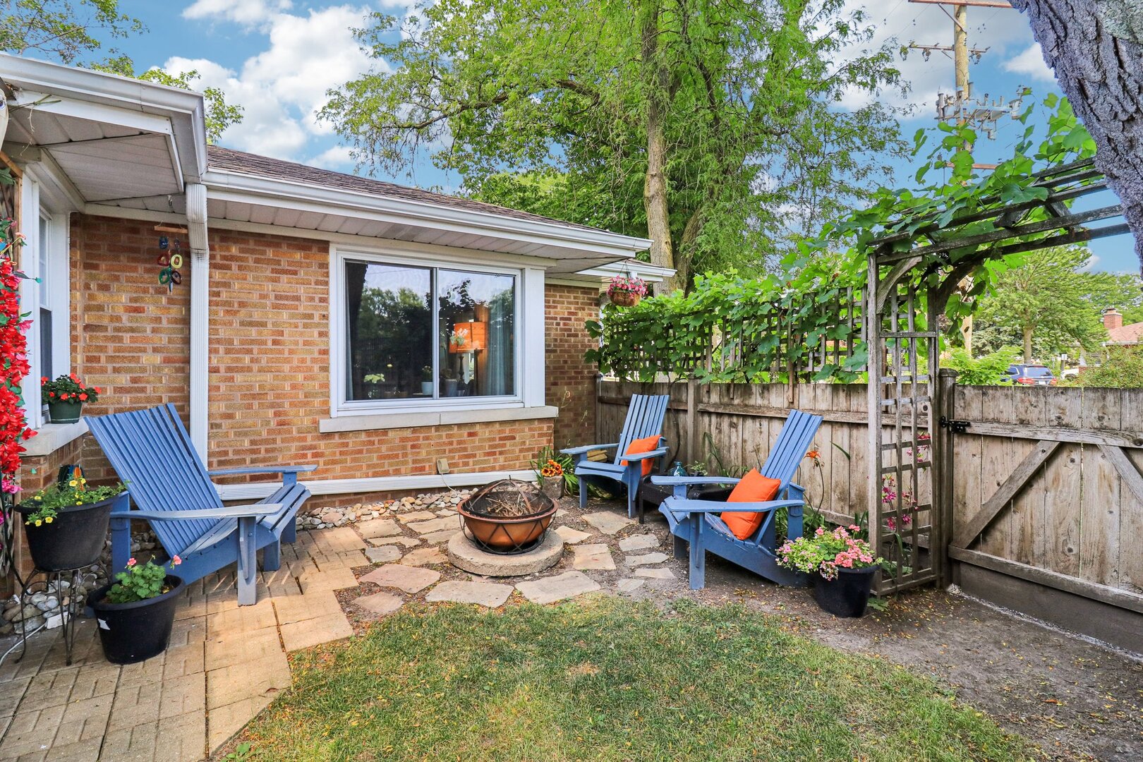 8318 Gross Point Road Morton Grove, IL 60053 - Photo 40 of 45 Gallery Image 40