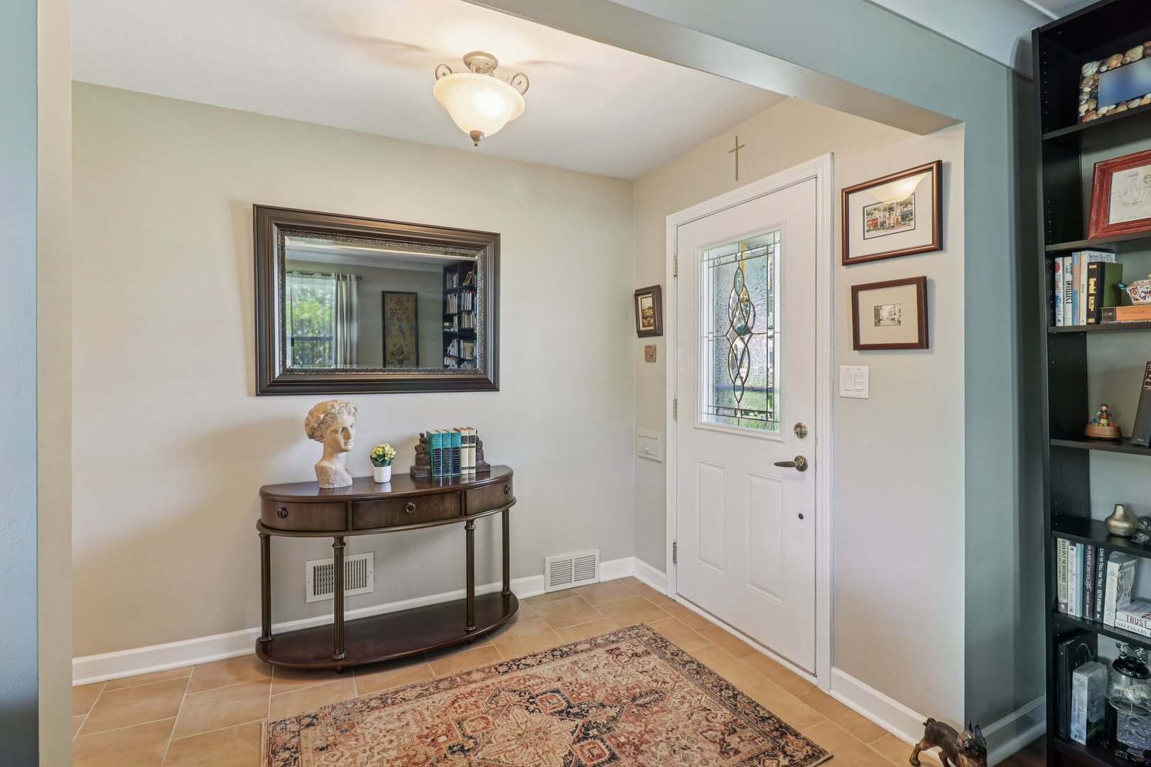 8318 Gross Point Road Morton Grove, IL 60053 - Photo 4 of 45 Gallery Image 4