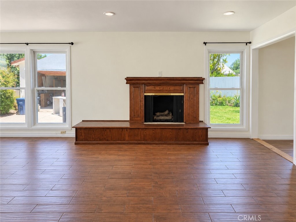 970 Pepperhill Road Pasadena, CA 91107 - Photo 3 of 5 Gallery Image 3
