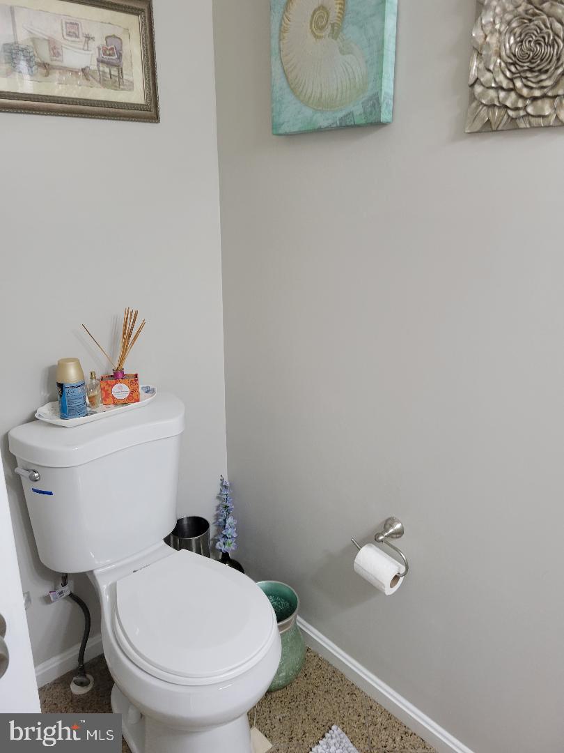 7606 Killbarron Drive Laurel, MD 20707 - Photo 24 of 63 Half bath on first floor